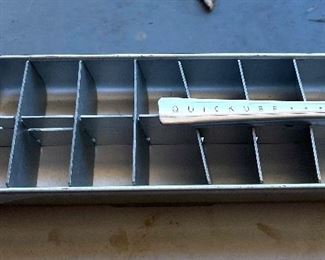 Vintage Metal Quickube Ice Cube Tray