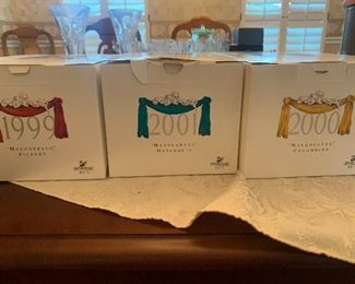 Swarovski 1999, 2000, 2001
Set with stand and crystal tag. 
Sold as set or individually 