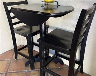 Pub Table & Chairs
