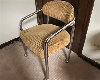 Vintage MCM chrome chairs, 4