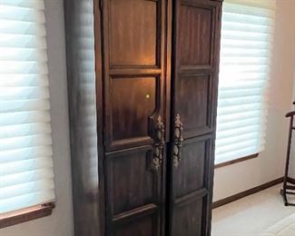 Henredon armoire