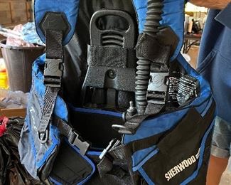 scuba diving vest