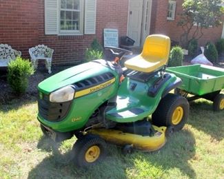 John Deere D140 Tractor, John Deere Cart