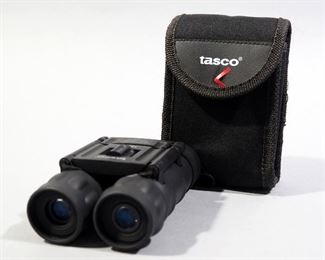 Tasco 10x25 Binoculars In Carry Case
