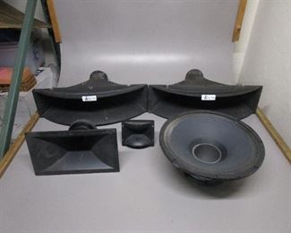 LOT OF 5 HORNS/BASS DRIVER INCLUDING PAS BASS DRIVER, YAMAHA