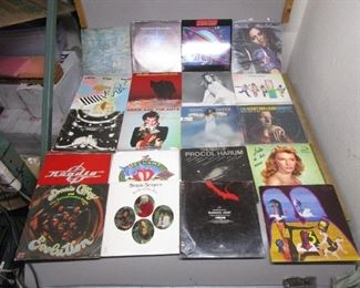 BOX 100 ASSORTED LP'S