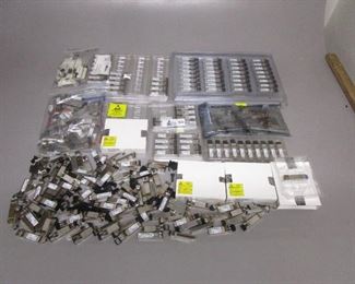 LOT FIBER CONNECTORS/MODULES