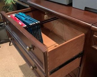 Locking filing cabinets