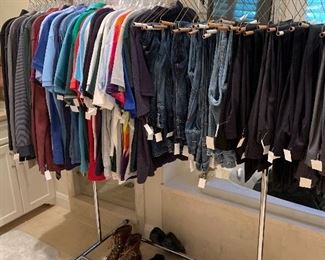 Jeans: Levi's and 7 for all mankind size 32 waist