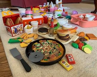 Fisher Price McDonald's happy Meal Pizza Hut facsimile deep dish, Playskool