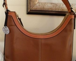 Dooney & Bourke