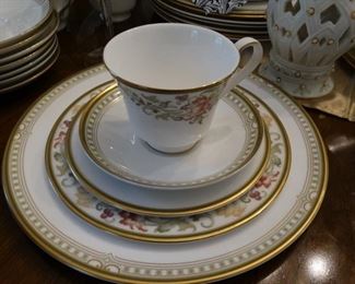 Royal Doulton "Lichfield"  China (New)
