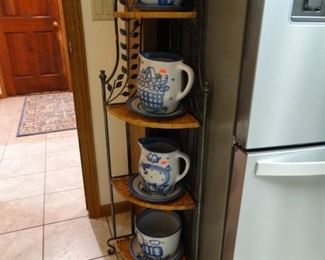 M. A. Hadley Pottery