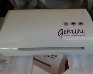 Gemini Die Cutter & Embosser