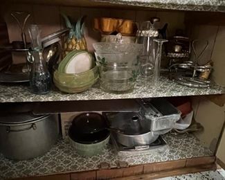 Vintage Entertainmentware