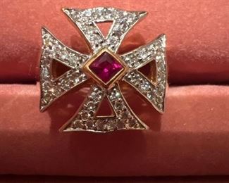 Sterling Silver Ring Cross and rhinestone design size 10