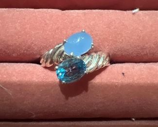 Sterling Silver ring 💍 with blue stones size 10