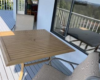 103 Metal Patio Table Tropitone Chairs