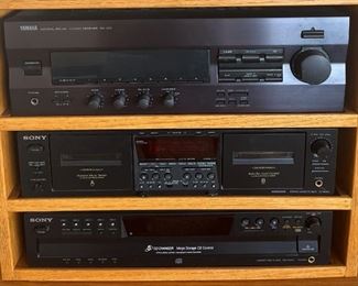 109 Yamaha Receiver RX496 Sony Cassette Deck  Disc Player