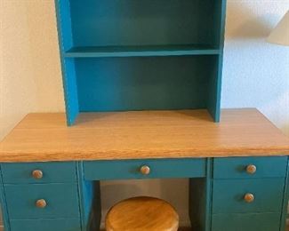 B008 Painted Desk Bookcase Stool