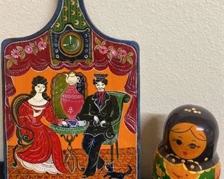 Lr018 Russian HandPainted Cutting Bird And Nesting Dolls