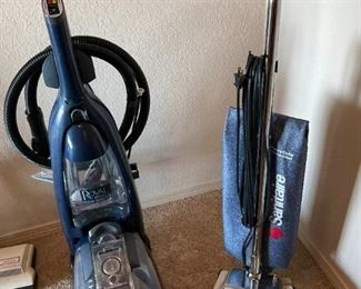 Lr192 Royal Procision Carpet Cleaner and Sanitaire Vacuum