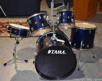 Tama Imperialstar Drum Set