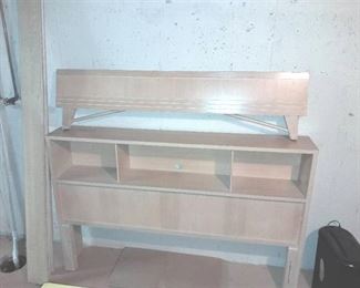 Mid century modern blonde light oak bookcase style full size headboard, footboard and rails