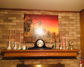 Mantel clock