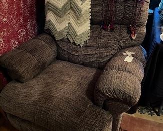 Nice Large Recliner