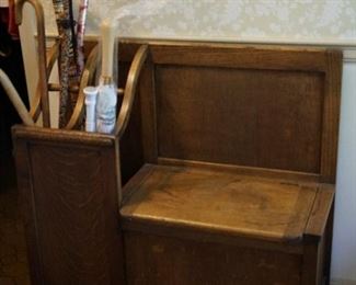 oak umbrella bench