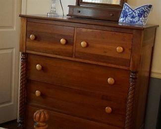 Federal dresser