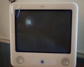 Emac computer