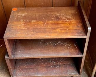 VINTAGE SHELF UNIT