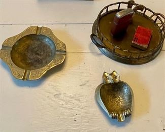 VINTAGE BRASS ASH TRAYS, VINTAGE LIGHTERS