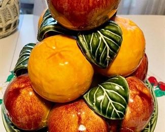 VINTAGE CERAMIC FRUIT DECOR