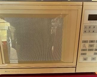 AMANA RADARANGE MICROWAVE