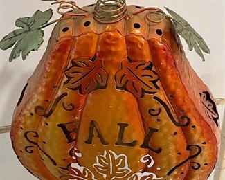 TIN PUMPKIN DECOR