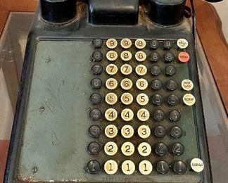 ANTIQUE ADDING MACHINE