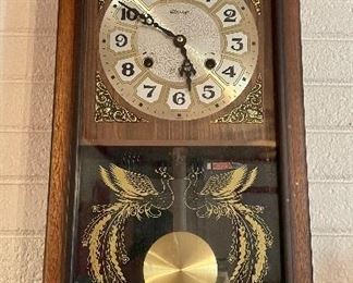 VINTAGE MANTLE CLOCK