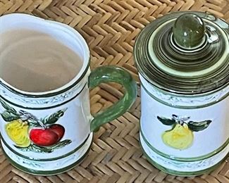 VINTAGE CREAMER/SUGAR