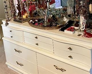 VINTAGE DIXIE LONG DRESSER W/MIRROR, COSTUME JEWELRY