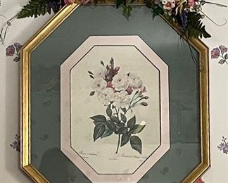 FRAMED FLORAL PRINT