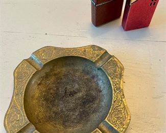 VINTAGE BRASS ASH TRAY, VINTAGE LIGHTERS