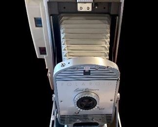 POLAROID LAND CAMERA  "800" W/LEATHER CASE AND ACCESSORIES