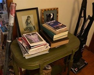 This green table is just delish!