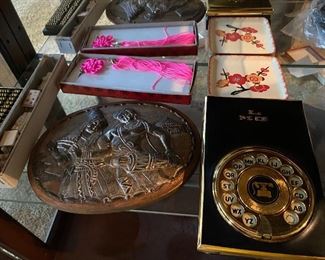 There is so much cool stuff here I can’t even! A rotary phone Rolodex? Absolutely!