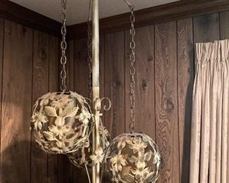 This lamp is super fabuloso.