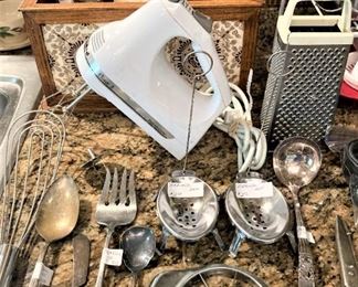 Hand mixer and other kitchen items