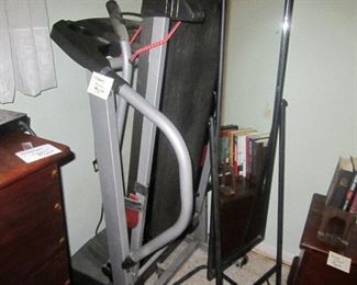 Treadmill - cheval mirror